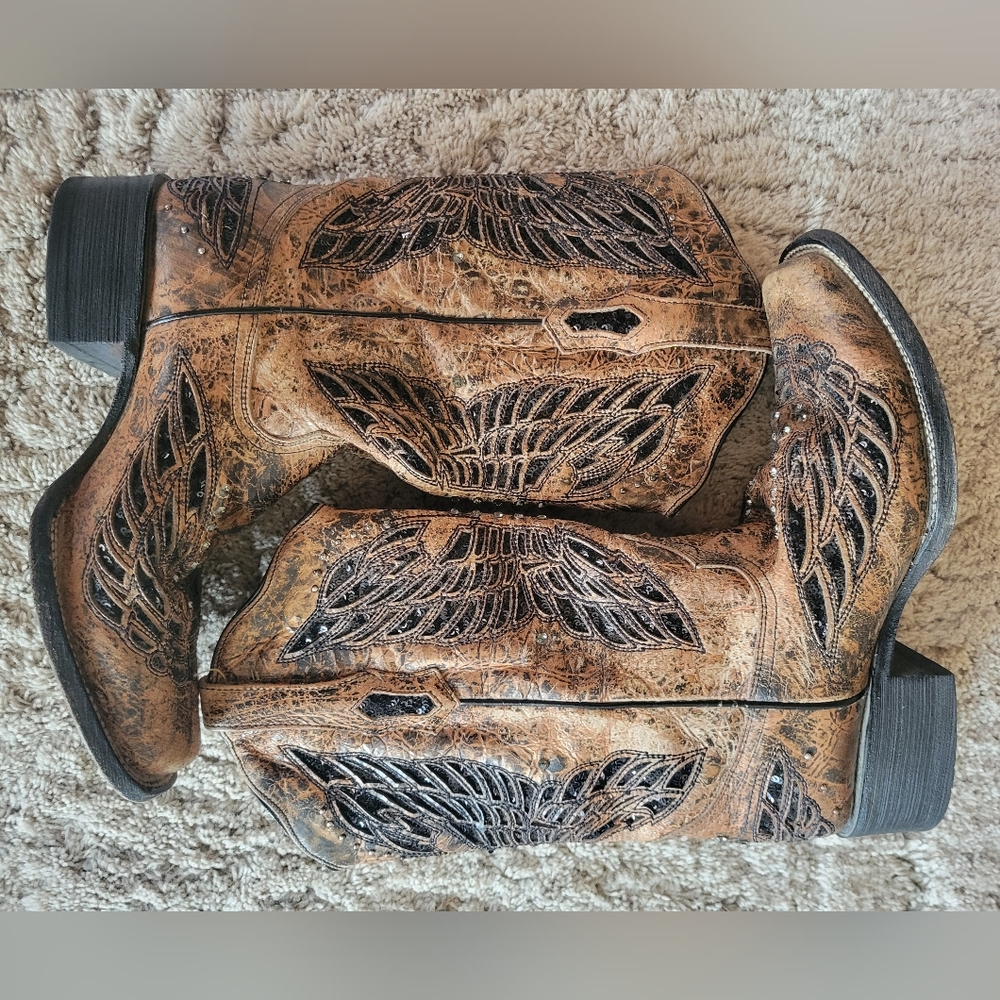 Rustic Tan Leather Cowboy Boots - Picture 5 of 6